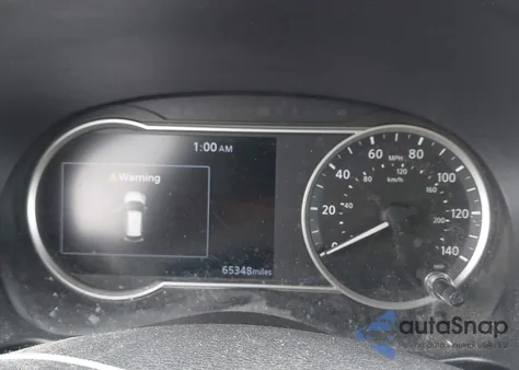 2018 Nissan Kicks Sr z USA, uszkodzony, nr VIN 3N1CP5CU5JL511960